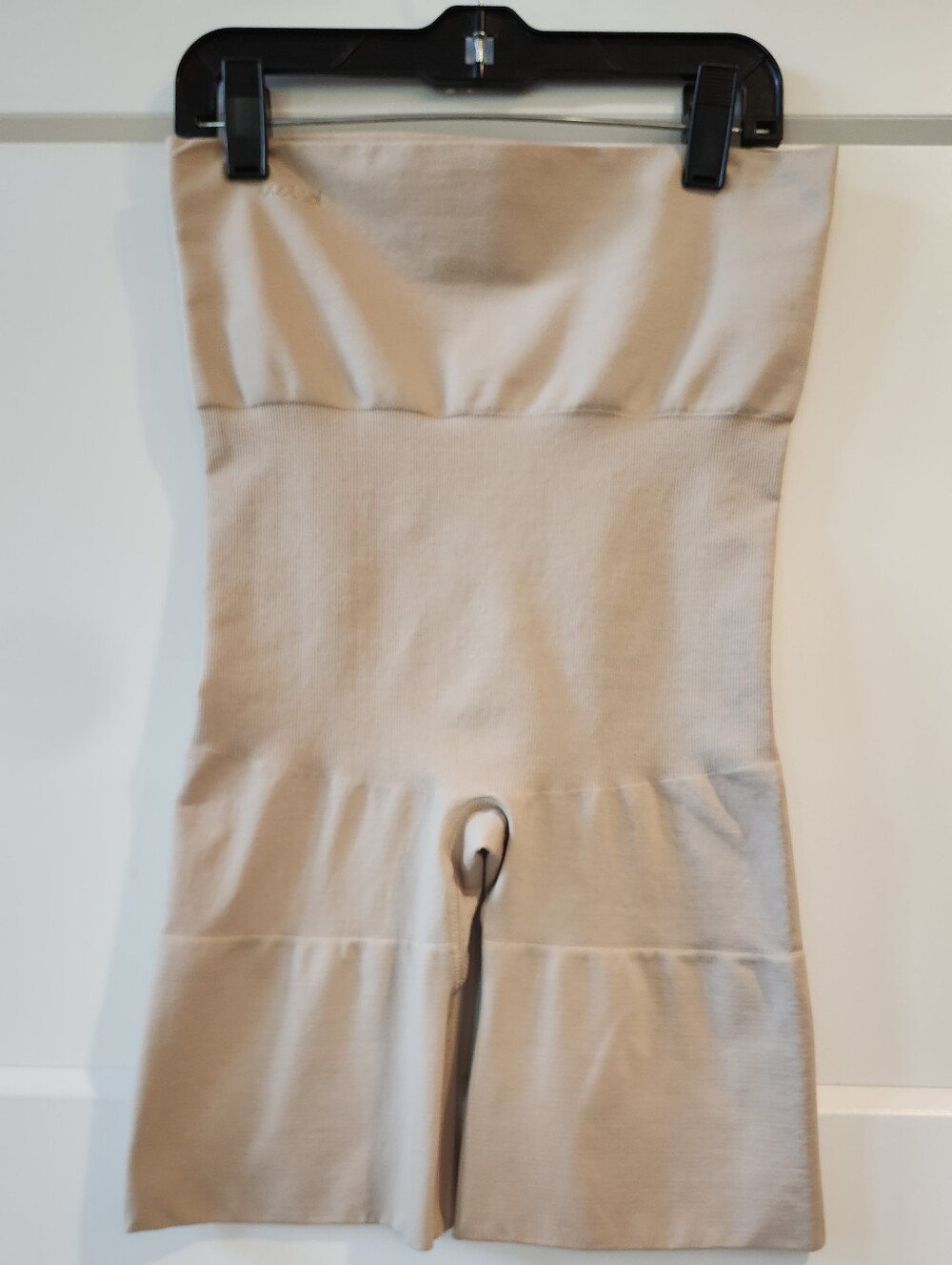 High-Waist Shaping Short in Nude Beige - Gentle Tummy Control